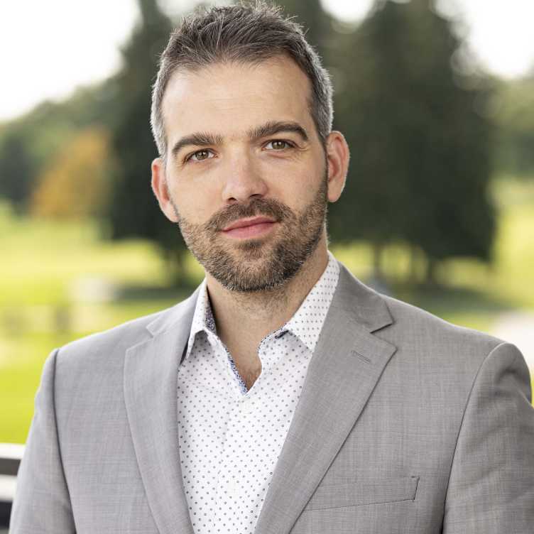 Professor Tristan Maerz
