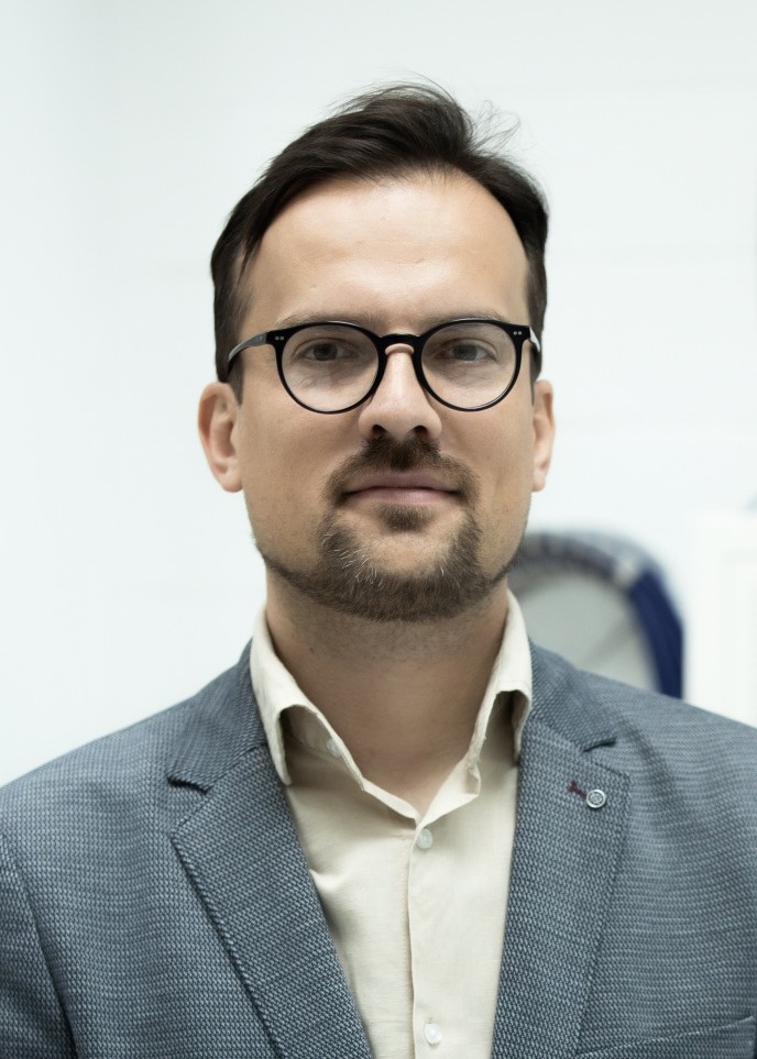 Dr.  Sasa Cukovic